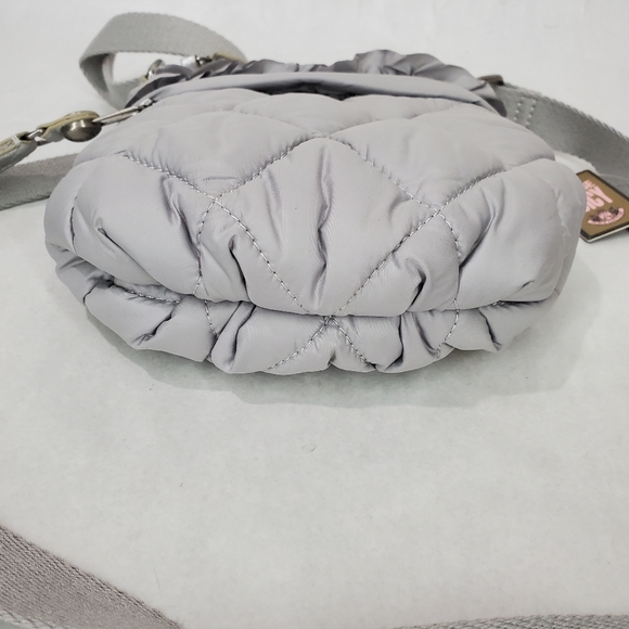 Juicy Couture Gray Nylon Quilted Swing Bag/Crossbody Bag Y2K YSRU1092 Silver NWT - Picture 12 of 16